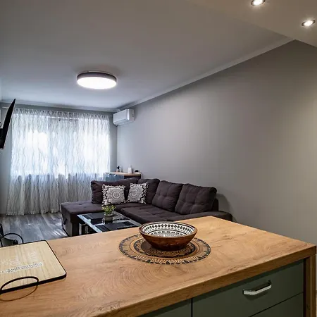 Апартаменти Comfort *